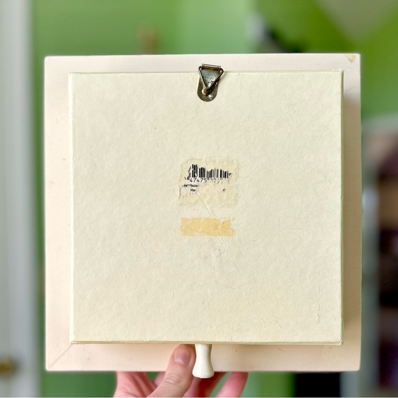 Floral Shadow Box Glass Wall Hanging Home Decor Cottagecore Farmhouse Art - Picture 3 of 5